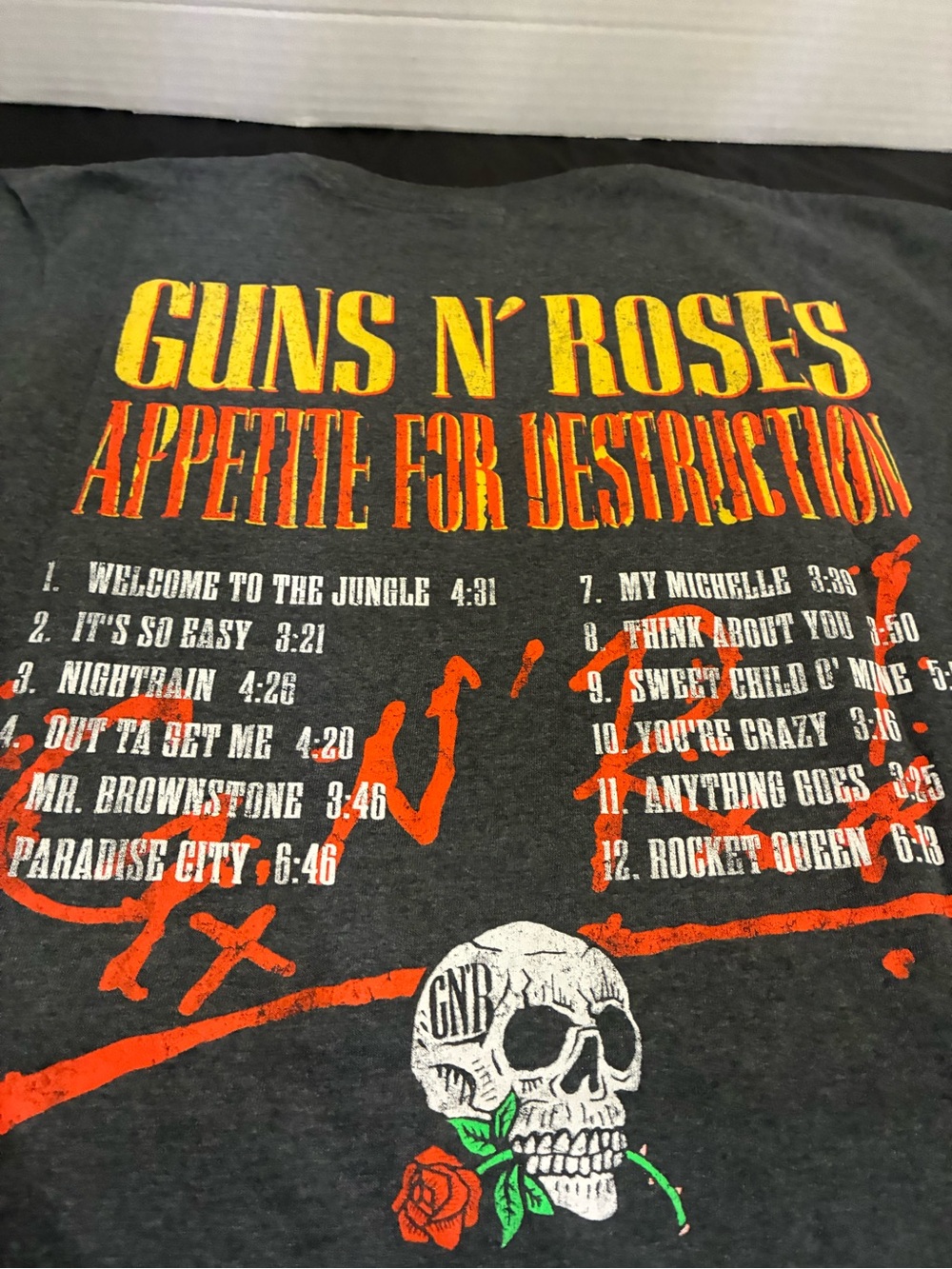 Men's Black 'Appetite for Destruction Tour 1988' Graphic T-Shirt - Picture 5 of 5